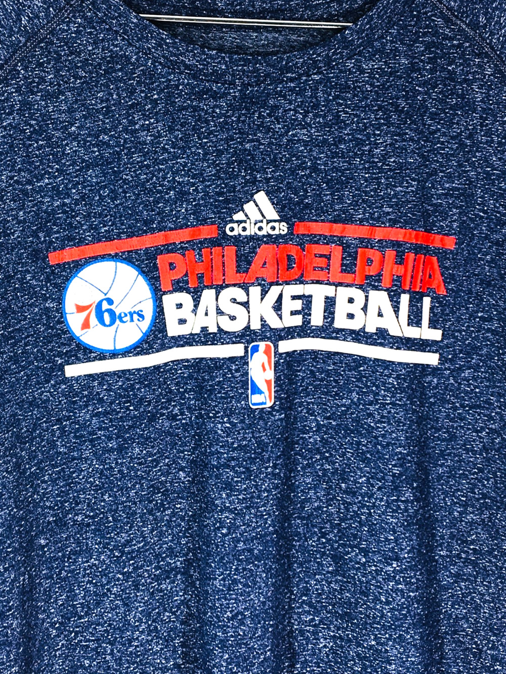 Vintage Adidas Philadelphia 76ers NBA Short Sleeve T Shirt Mens XL